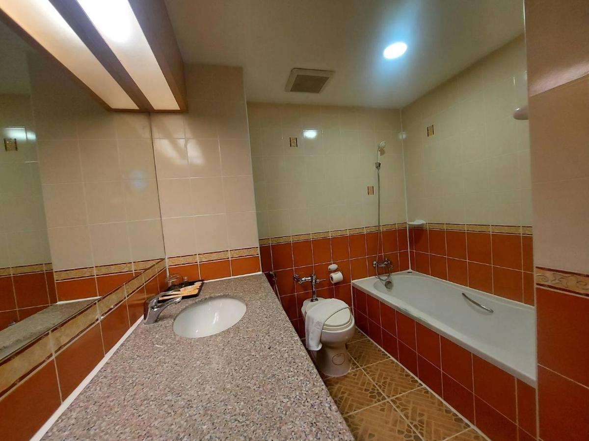 M Hotel Danok Szadau Kültér fotó