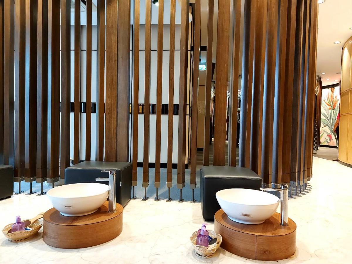 M Hotel Danok Szadau Kültér fotó
