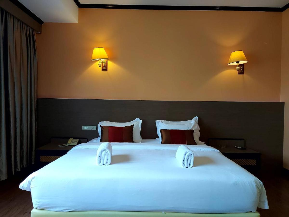 M Hotel Danok Szadau Kültér fotó