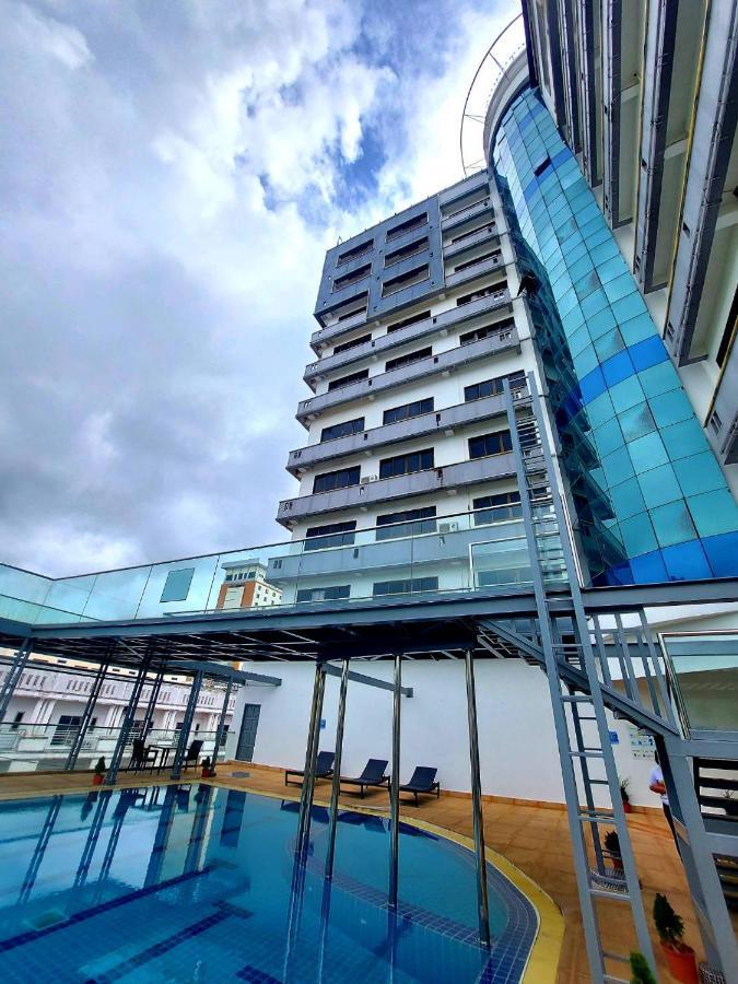 M Hotel Danok Szadau Kültér fotó